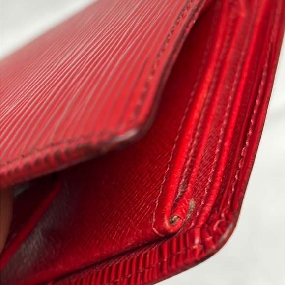 Auth. Louis Vuitton Epi Leather Porte Billes Compact Red Wallet Vintage France - Picture 11 of 17